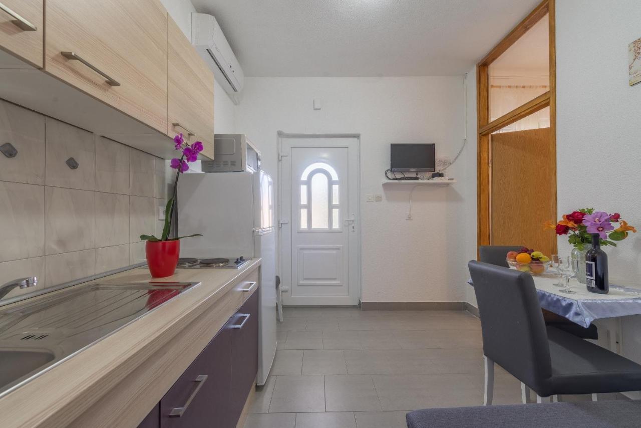 Apartmani Mlinar9 #2 Gornji Karin Extérieur photo